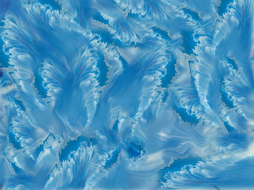 blue scenery (perhaps flowers) (acryl, 2019-05)